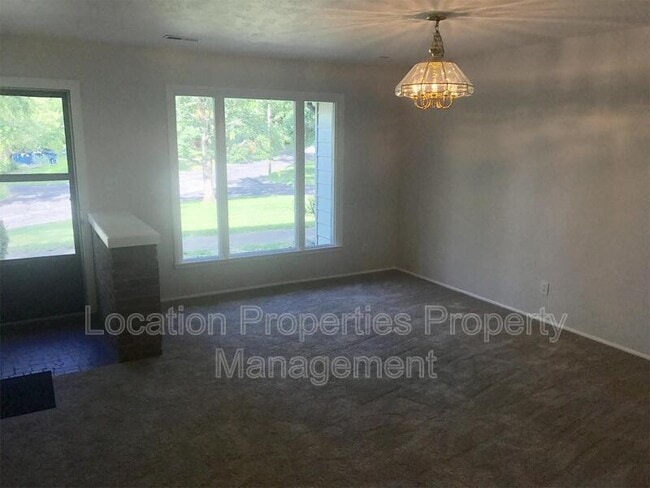 Building Photo - 2503 Missouri St