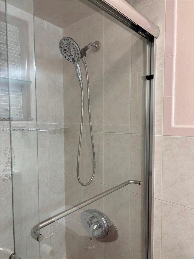 Building Photo - 29523 SW 144th Ct