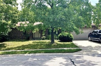 Building Photo - Large Home in Cedar Lake Area w/ Finished Basement