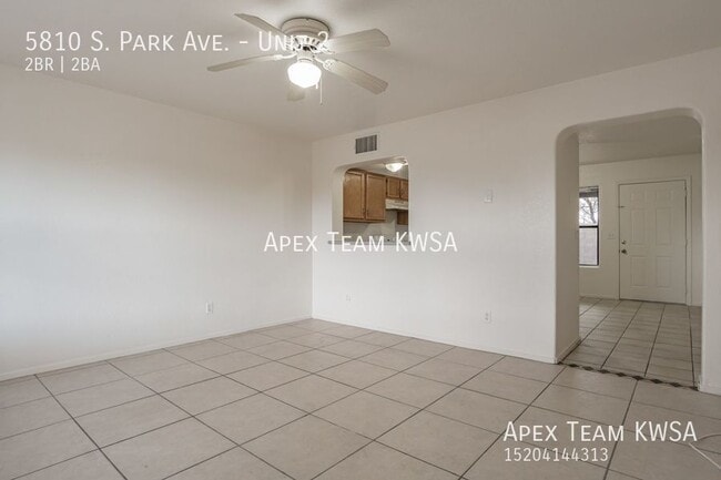 Building Photo - 5810 S Park Ave