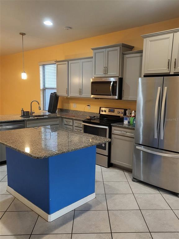 Building Photo - 5338 Fallen Leaf Dr