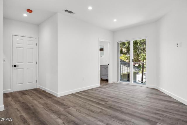 Building Photo - 2764 Frances Ave