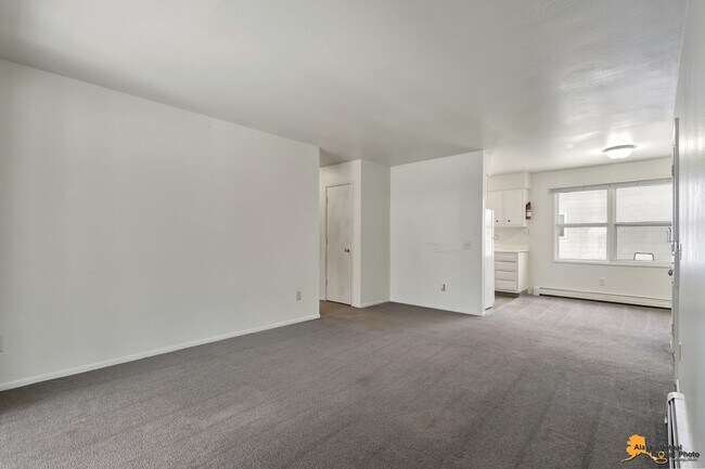 Building Photo - 3934 W 30th Ave