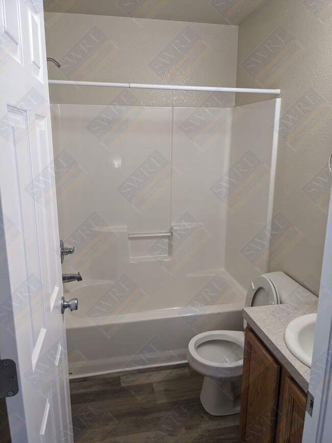 Building Photo - Available Now! Call 307.219.4881 to schedu...