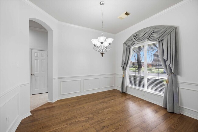 Building Photo - 1511 Baldridge Ln