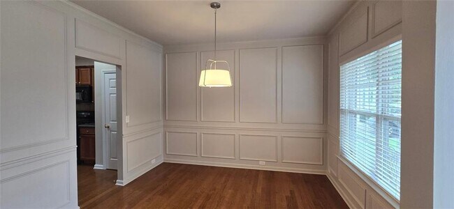 Building Photo - 326 Tuggle Ct