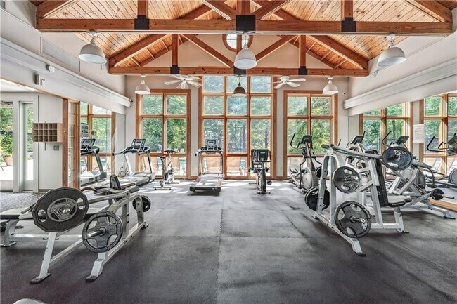 Building Photo - 2870 Pharr Ct S Northwest