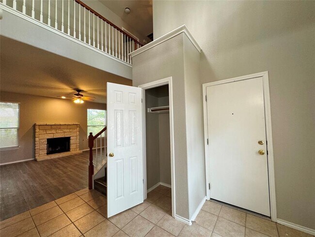 Building Photo - 2311 Portwood Bend Cove