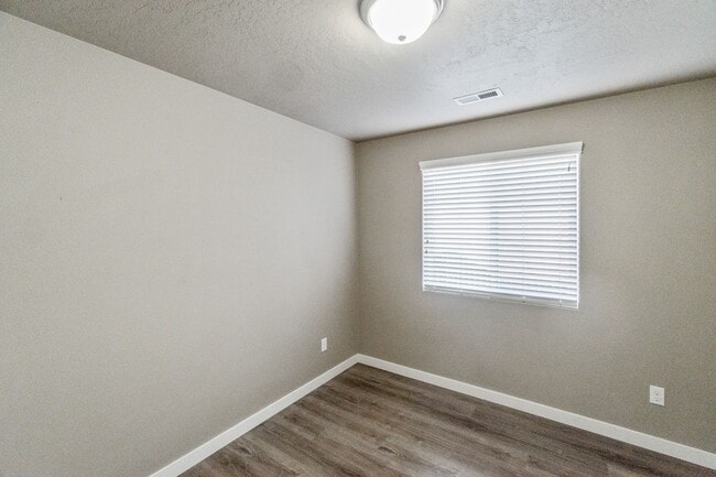 Building Photo - Single Family Home In Airway Heights!!