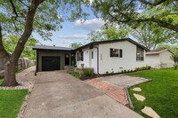 Building Photo - 3049 Rotan Ln