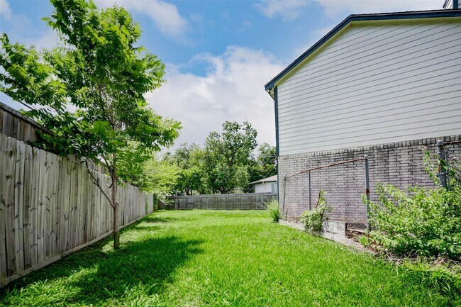 Building Photo - 12838 Riva Ridge Ln