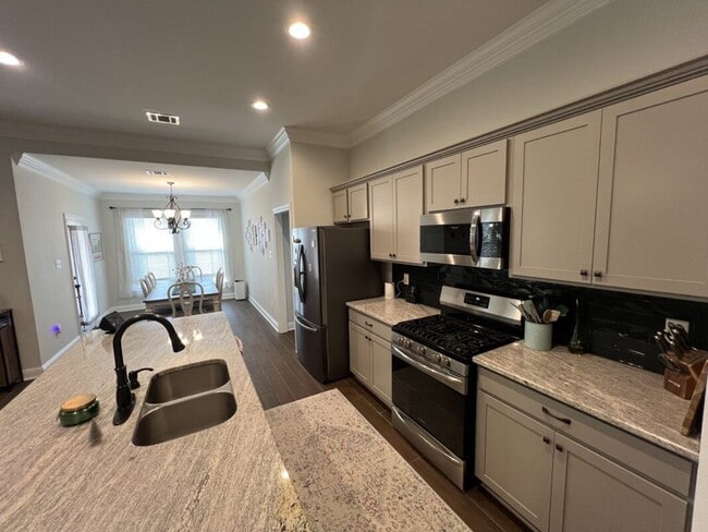 Building Photo - Partially Furnished Home on Sterling Oaks Dr. with Premium Features