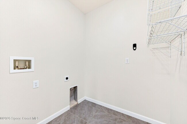 Building Photo - 1477 Mineral Lp Dr NW