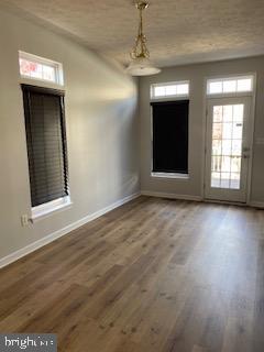 Building Photo - 1531 Oakley Ln