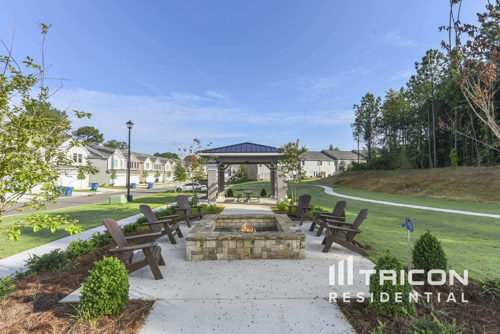 Building Photo - 1492 Silver Charm Ln