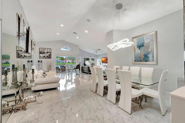 Building Photo - 9601 Harbour Lake Cir