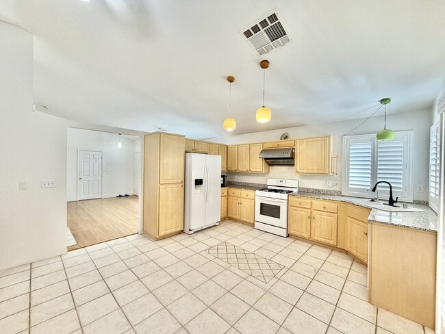 Building Photo - 8319 Haven Cove Ave