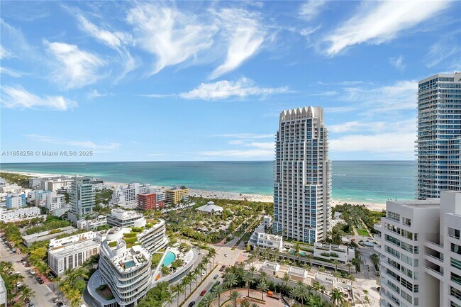 Building Photo - 300 South Pointe Dr