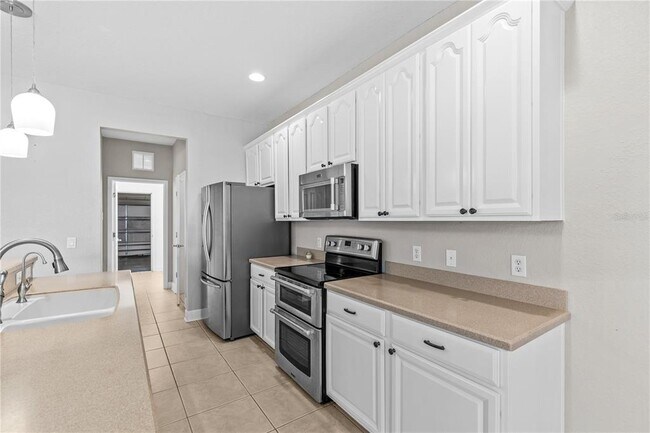 Building Photo - 8302 Riverdale Ln