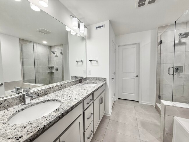 Building Photo - 5586 E Spaniel Dr