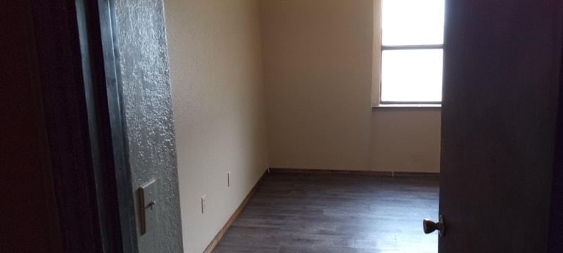 Building Photo - 902 Cynthia St