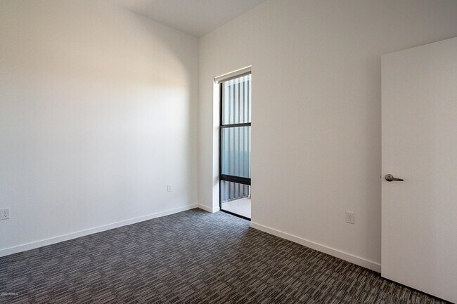 Building Photo - 1130 N 2nd St