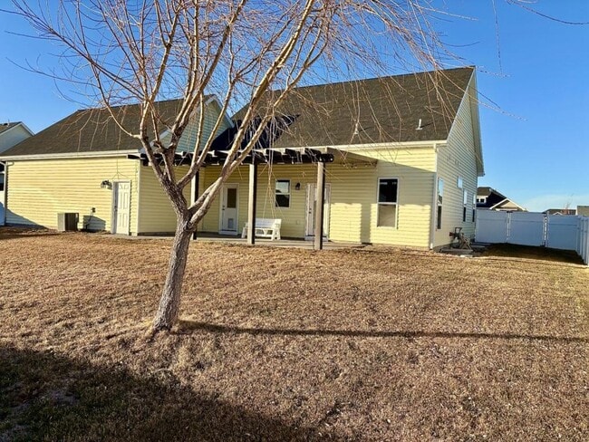 Building Photo - 4392 Booner St