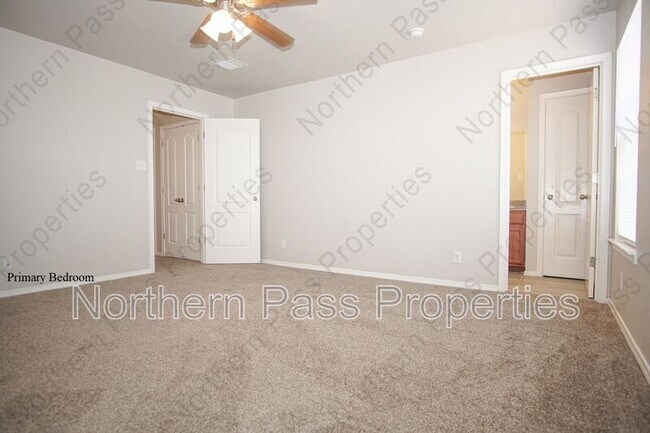 Building Photo - 11608 Mocha Dune Dr
