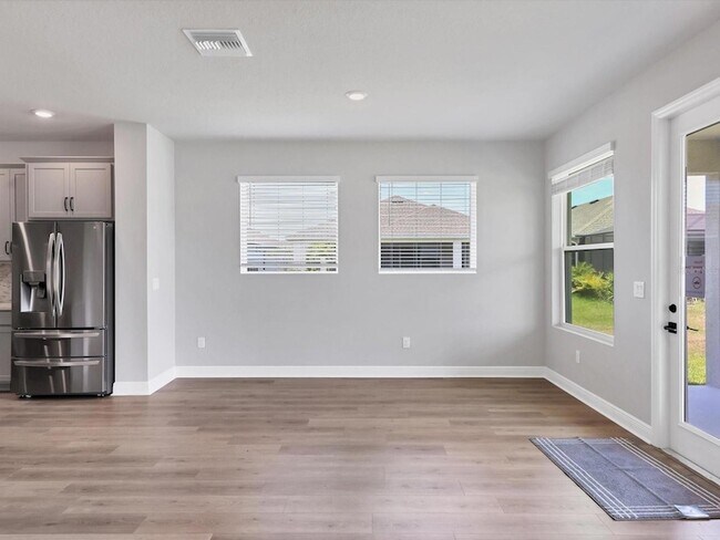 Building Photo - 11991 Richmond Trl