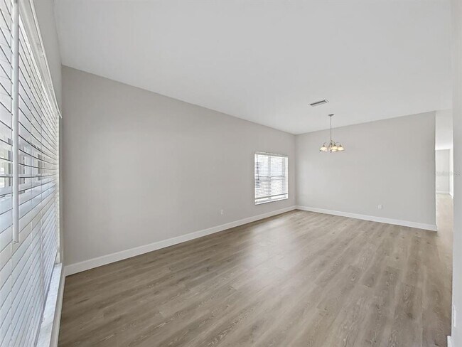Building Photo - 11908 Fern Blossom Dr