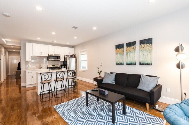 *Pictures are representative samples of the advertised unit. In some cases, the actual units you to - 25 Darling St