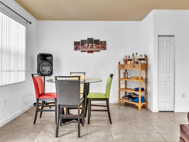 Building Photo - 8926 W 35th Ct