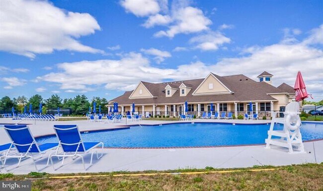 Building Photo - 110 Canterbury Ln