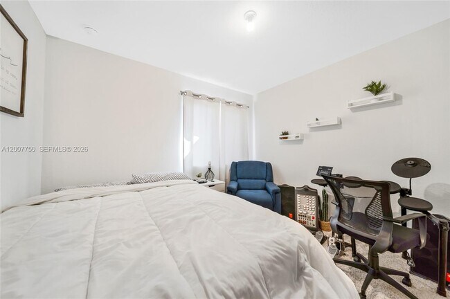 Building Photo - 1158 SE 23rd Ave