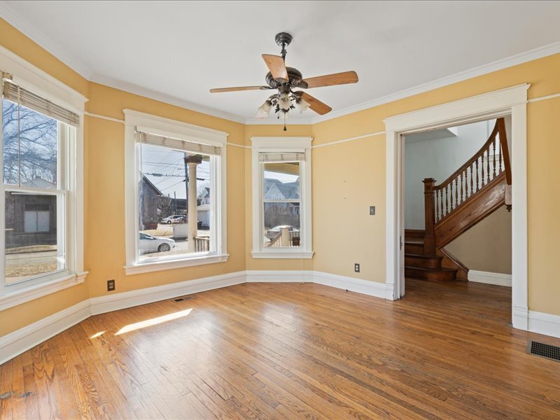 Building Photo - 1517 9th Ave