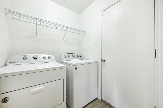 Building Photo - 228 Almquist St