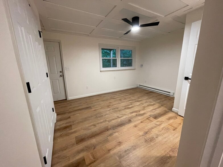 Building Photo - 1218 Holmes Ave