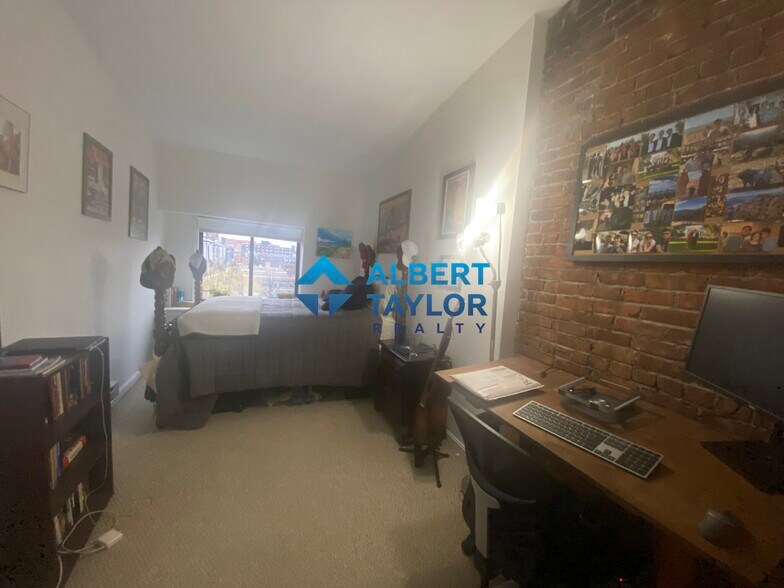 Building Photo - 750 Tremont St