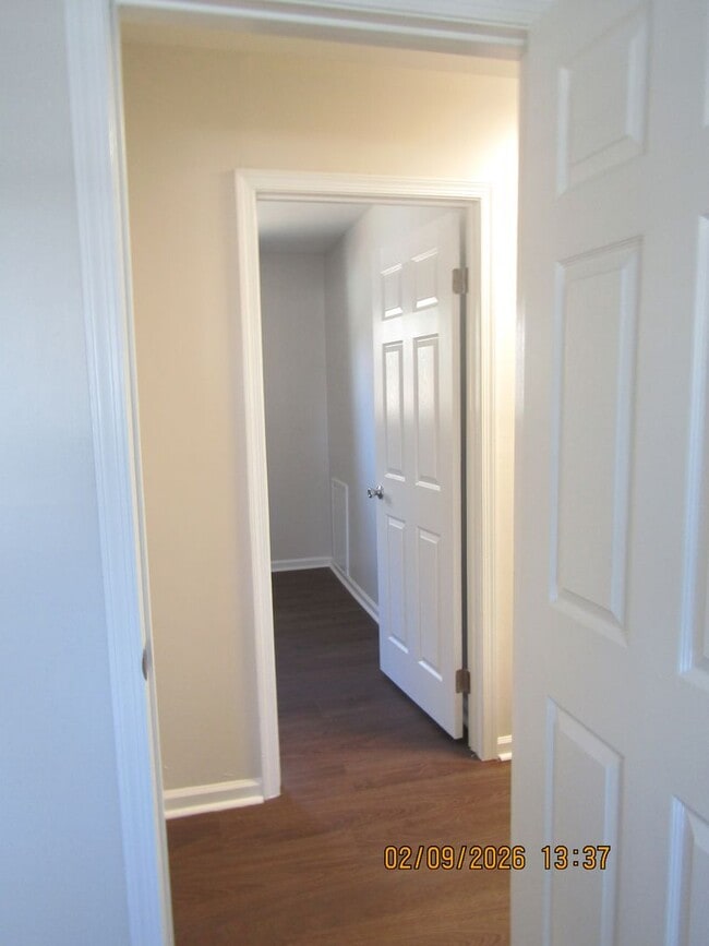 Building Photo - Lake Whitehurst