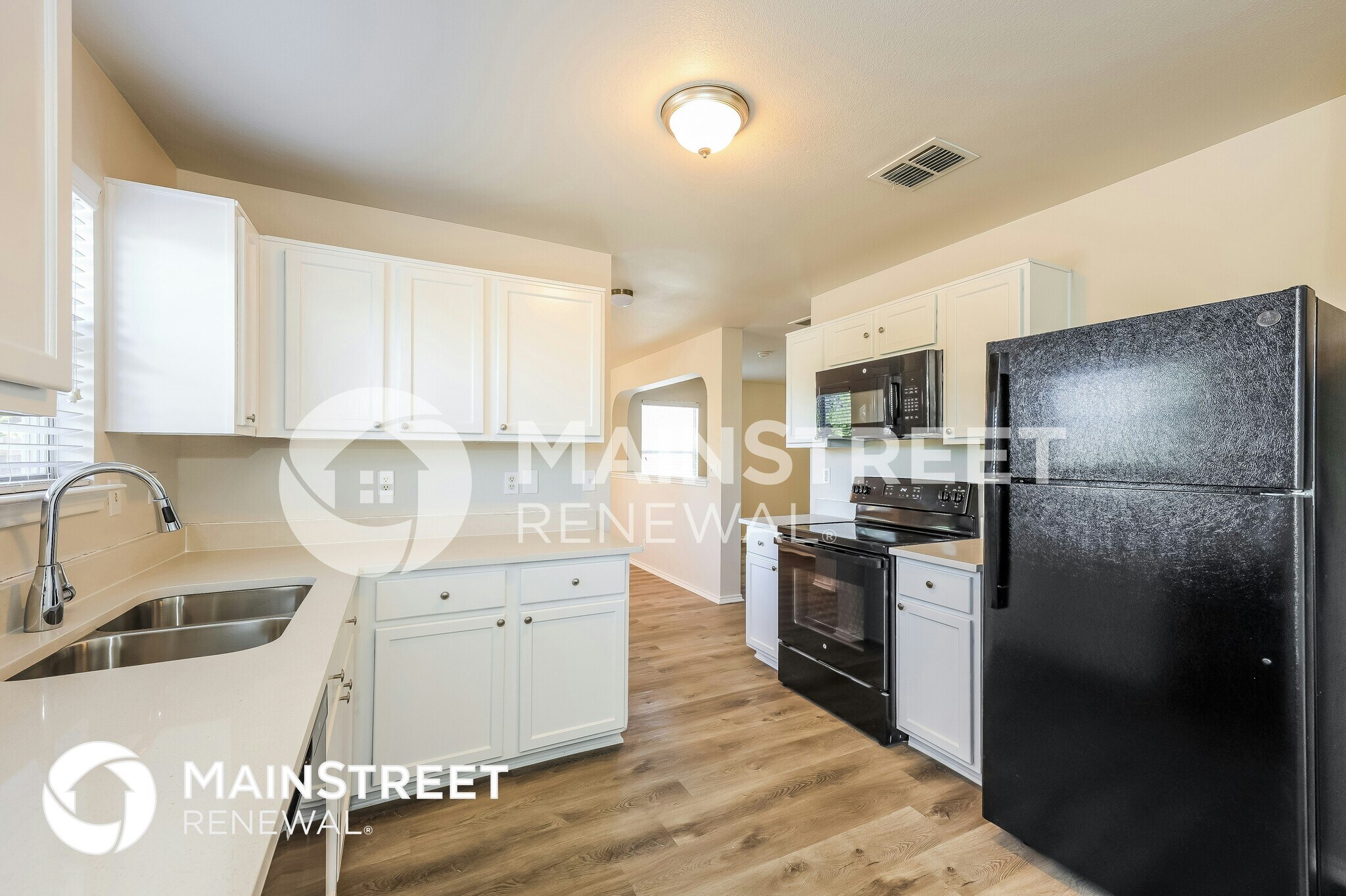 Building Photo - 9719 Marbach Bend