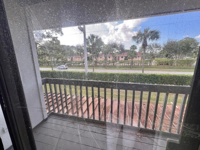 Building Photo - 6604 Dockside Cir