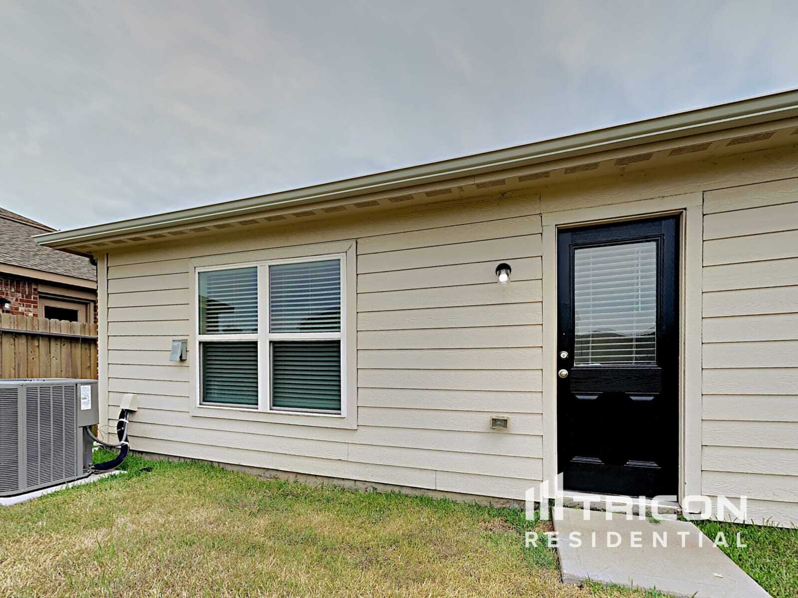 Building Photo - 22715 Bauer Sky Dr