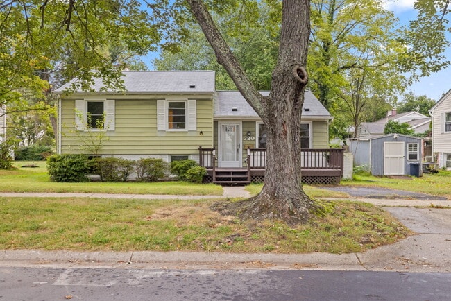 Building Photo - Convenient, Spacious and Affordable 4BR ho...