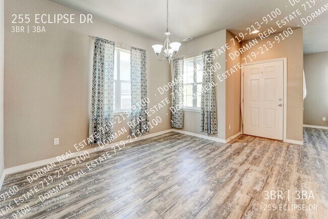 Building Photo - 255 Eclipse Dr