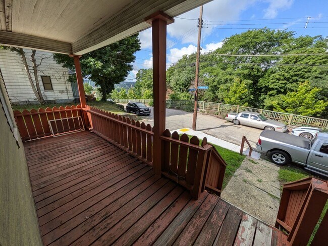 Building Photo - 3620 Grenada St