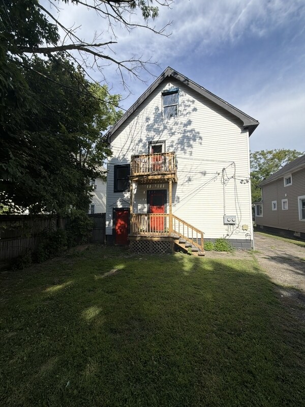 Building Photo - 4126 E 143rd St