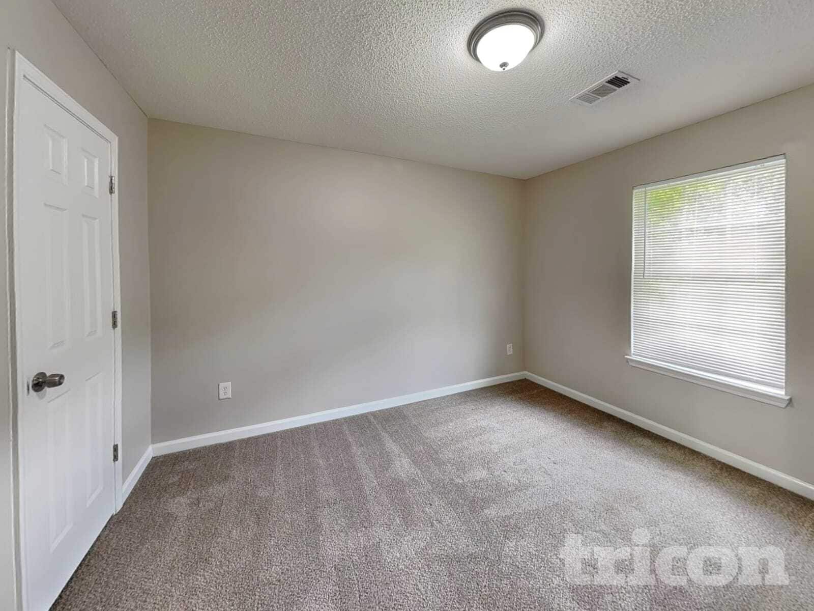 Building Photo - 372 Cheri Pl