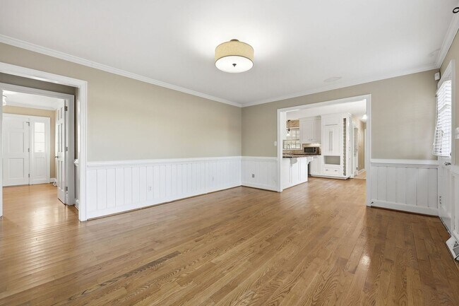 Building Photo - 3 bed 2.5 Bath Just Outside Buies Creek