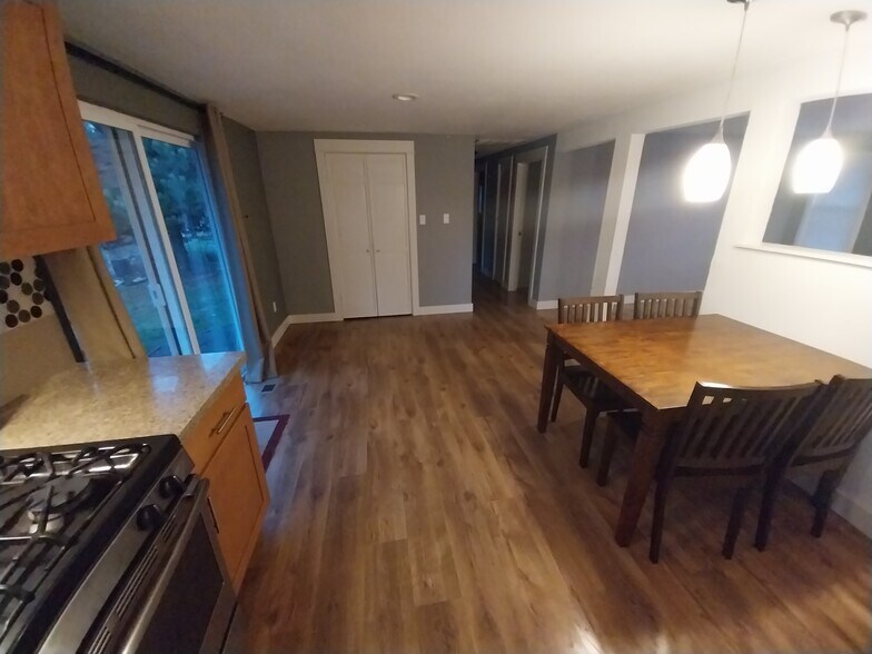 Kitchen/Dining - 13658 SE 192nd St