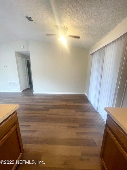 Building Photo - 7976 Shircliff Dr